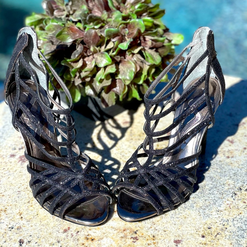 Nina black glittery heel